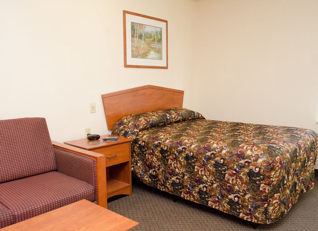 Forest Hills Woodspring Suites Louisville Southeast الغرفة الصورة